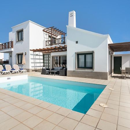 Camelot Holiday Homes By Livvo بلايا بلانكا المظهر الخارجي الصورة