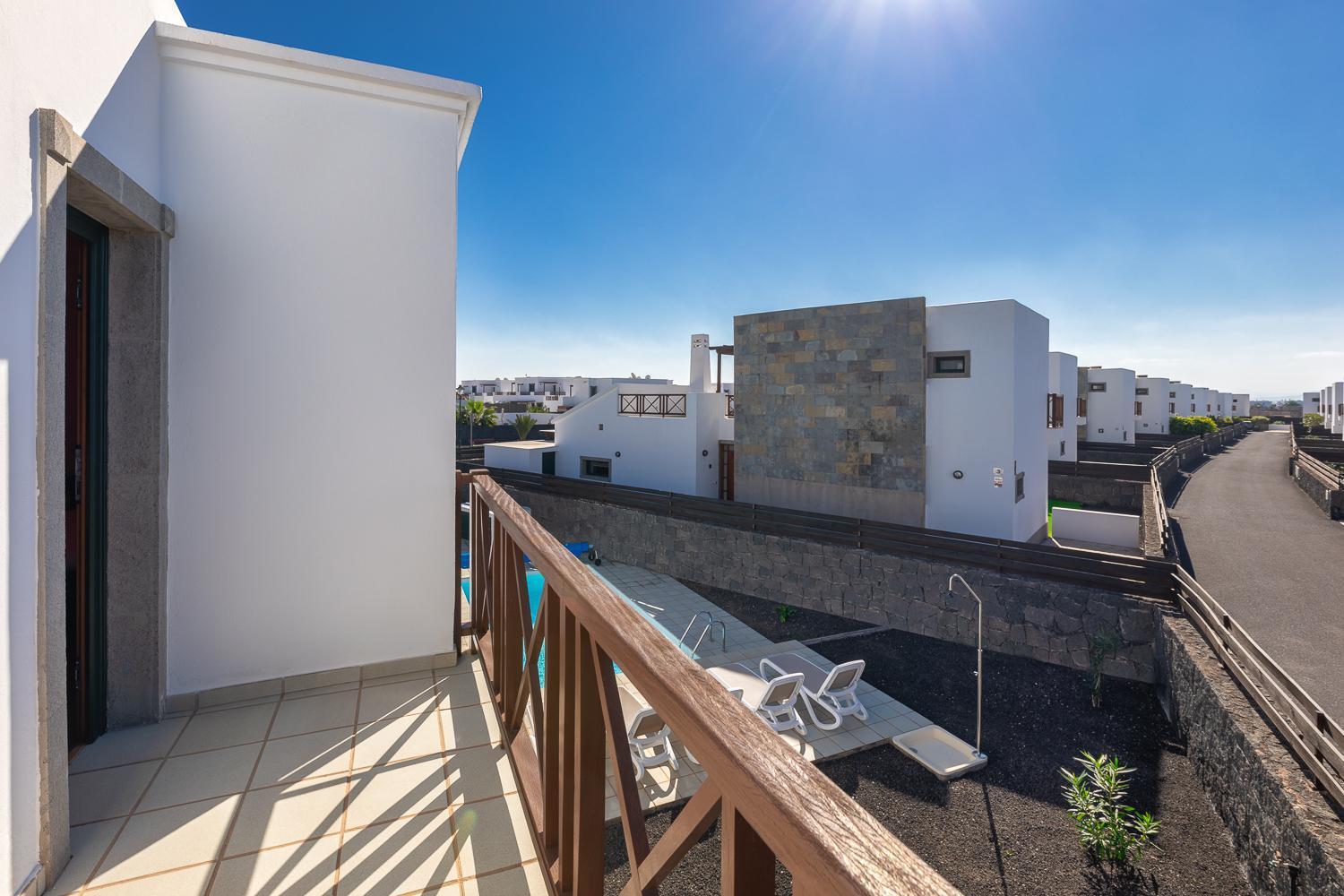Camelot Holiday Homes By Livvo بلايا بلانكا المظهر الخارجي الصورة